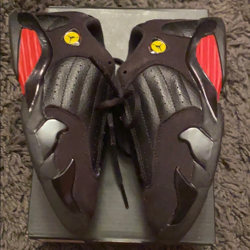 Jordan’s - Picture 2 of 6